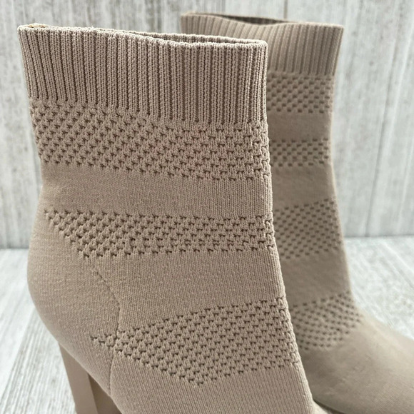 Zara Beige Sock Elastic Heel Booties Size 37 - Picture 9 of 10